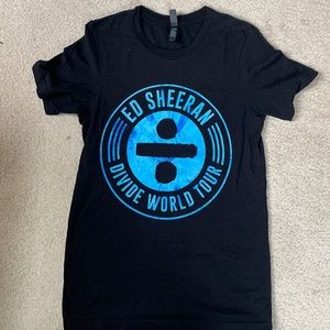 Ed Sheeran Adult Small Band T-shirt Divide World Tour Concert SS Black Cotton